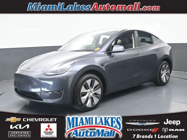 2023 Tesla Model Y Base