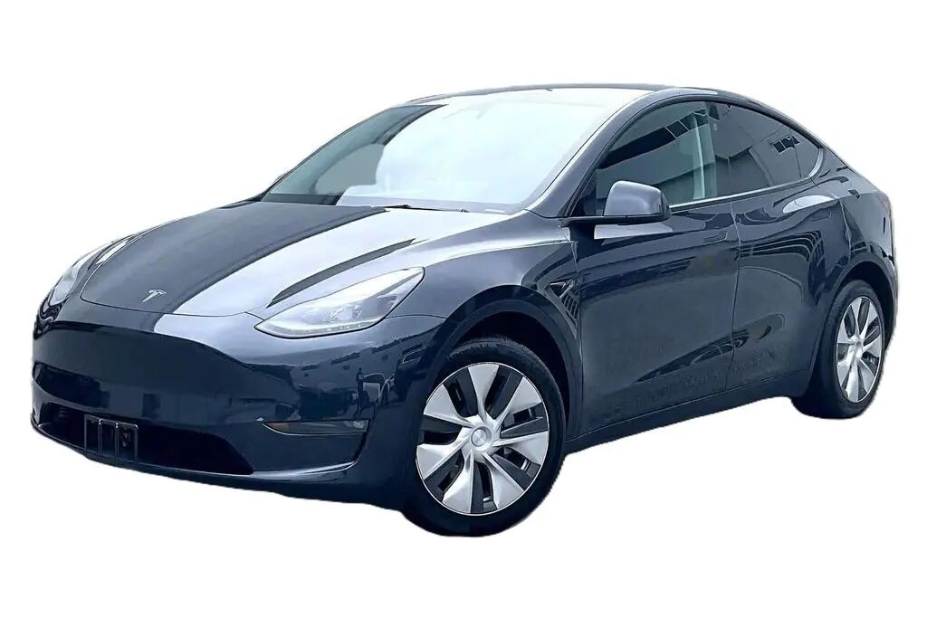 2024 Tesla Model Y Long Range — photo 1 of 2