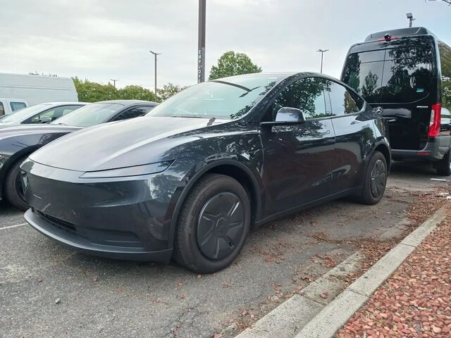 2026 Tesla Model Y Long Range