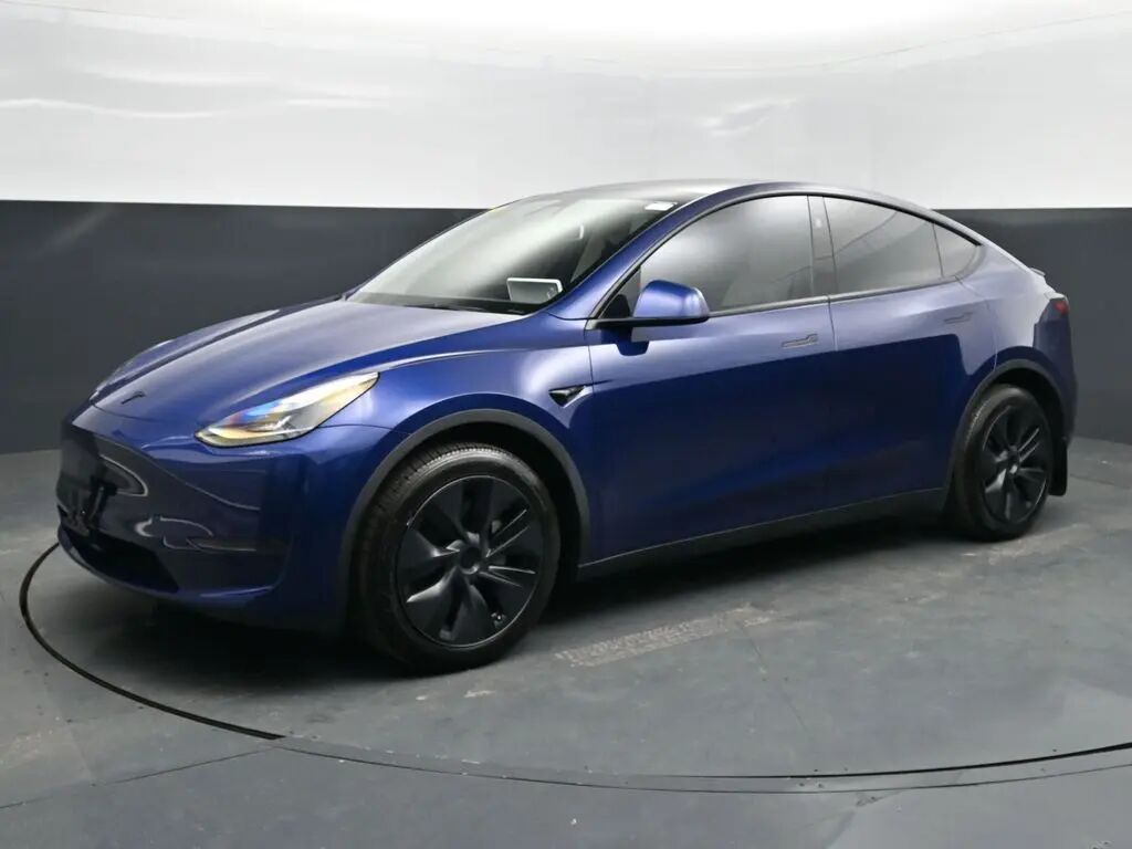 2024 Tesla Model Y Long Range