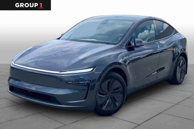 2026 Tesla Model Y Premium