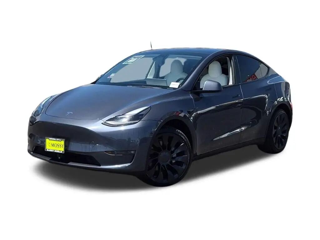 2023 Tesla Model Y Long Range — photo 1 of 13