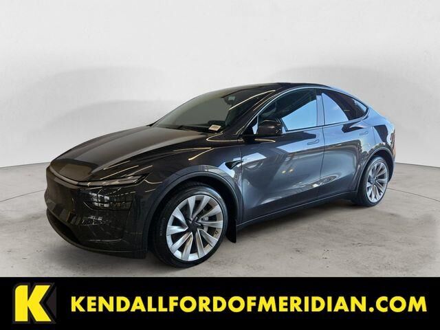 2026 Tesla Model Y Premium