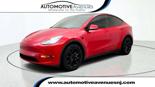 2023 Tesla Model Y Long Range