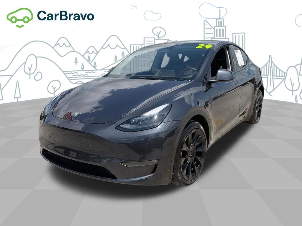 2024 Tesla Model Y Long Range — photo 1 of 5