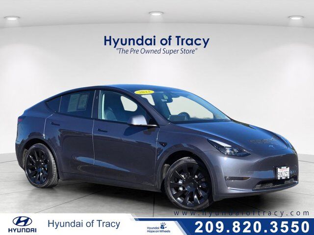 2023 Tesla Model Y Long Range