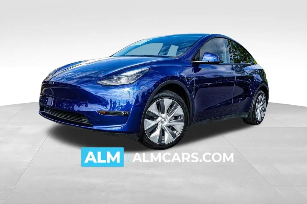 2024 Tesla Model Y Long Range — photo 1 of 1