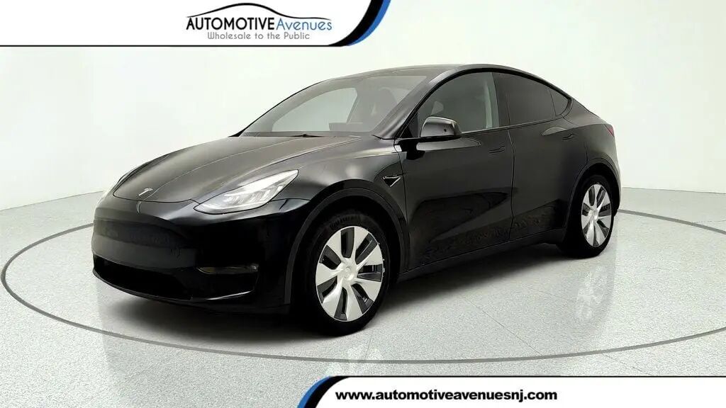 2022 Tesla Model Y Long Range