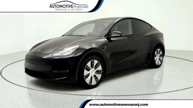 2022 Tesla Model Y Long Range