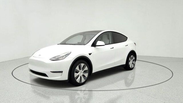 2023 Tesla Model Y AWD *Ltd Avail* w/ White &amp; Black Premium Interior
