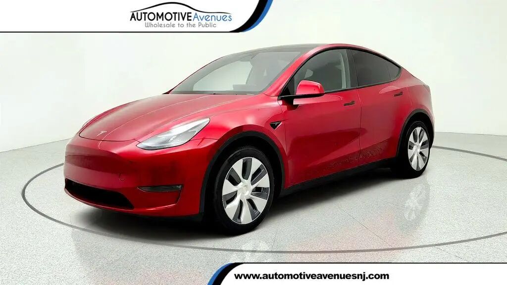 2024 Tesla Model Y Long Range