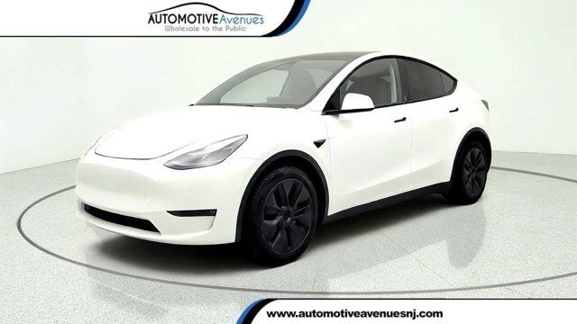 2025 Tesla Model Y Long Range