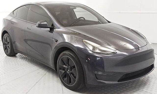 2024 Tesla Model Y Long Range