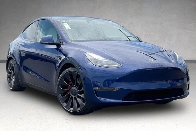 2023 Tesla Model Y Performance