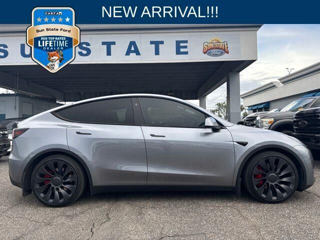 2024 Tesla Model Y Performance