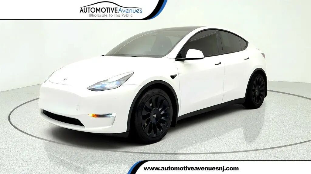 2023 Tesla Model Y Performance