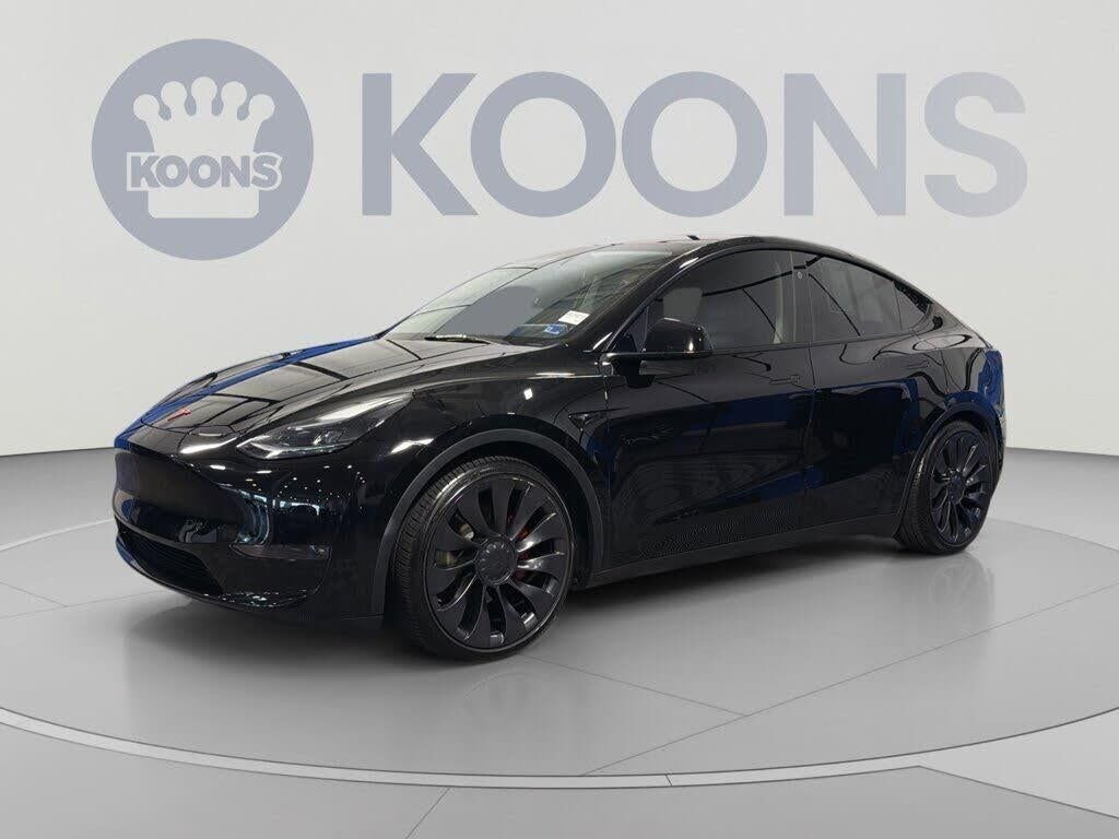 2023 Tesla Model Y Performance — photo 1 of 1