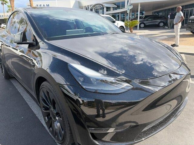 2023 Tesla Model Y Performance