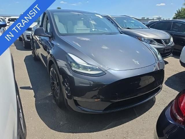 2024 Tesla Model Y Performance