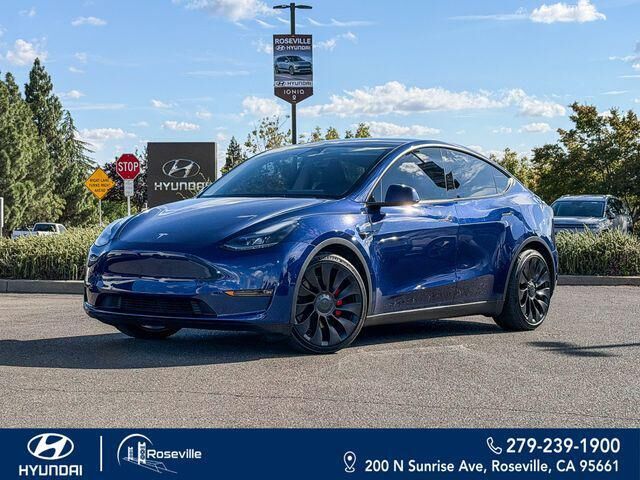 2022 Tesla Model Y Performance — photo 1 of 13