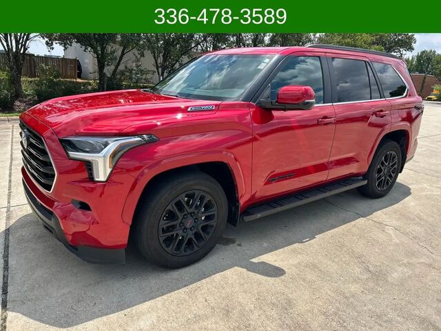 2025 Toyota Sequoia SR5