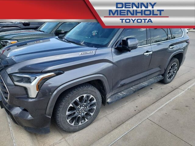 2023 Toyota Sequoia SR5