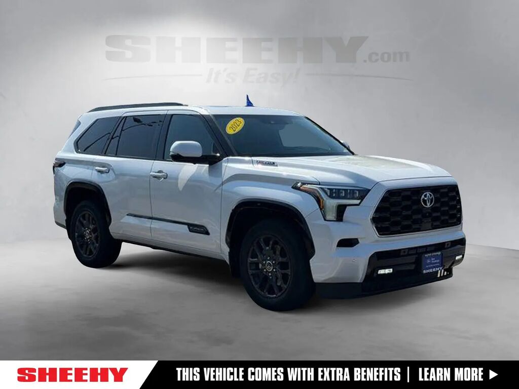 2023 Toyota Sequoia Platinum — photo 1 of 13