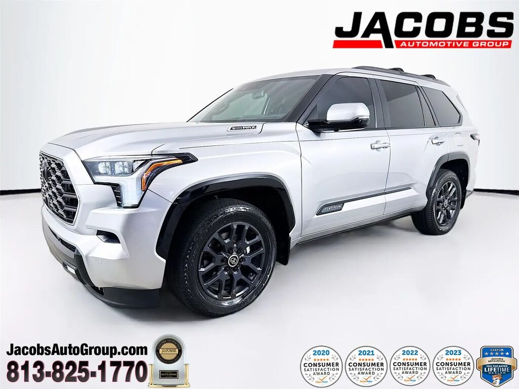 2024 Toyota Sequoia Platinum — photo 1 of 13