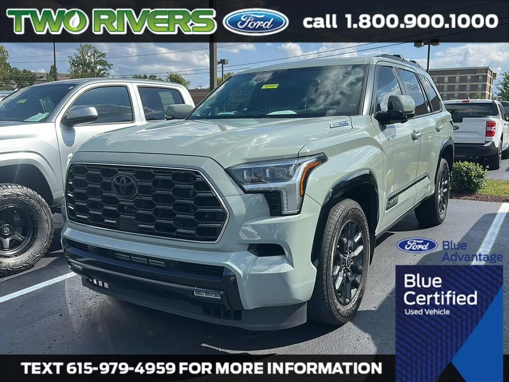 2024 Toyota Sequoia Platinum — photo 1 of 3