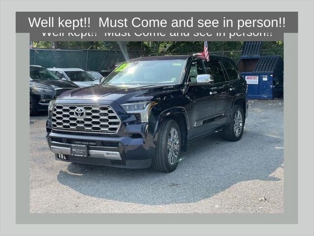 2023 Toyota Sequoia Capstone — photo 1 of 13