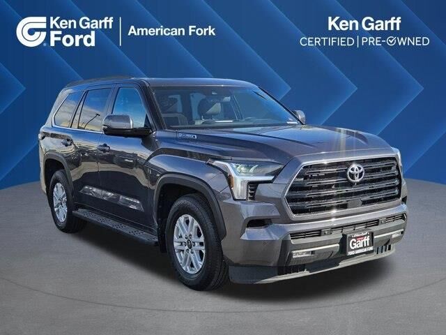 2025 Toyota Sequoia SR5
