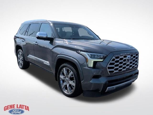 2023 Toyota Sequoia SR5