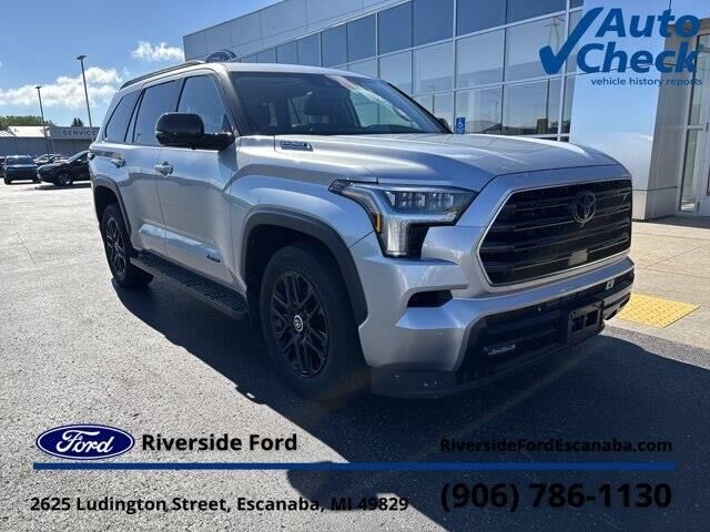 2024 Toyota Sequoia SR5