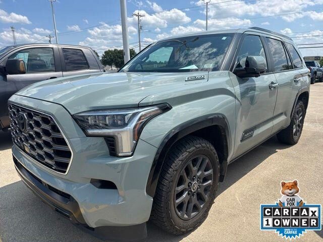 2024 Toyota Sequoia Platinum