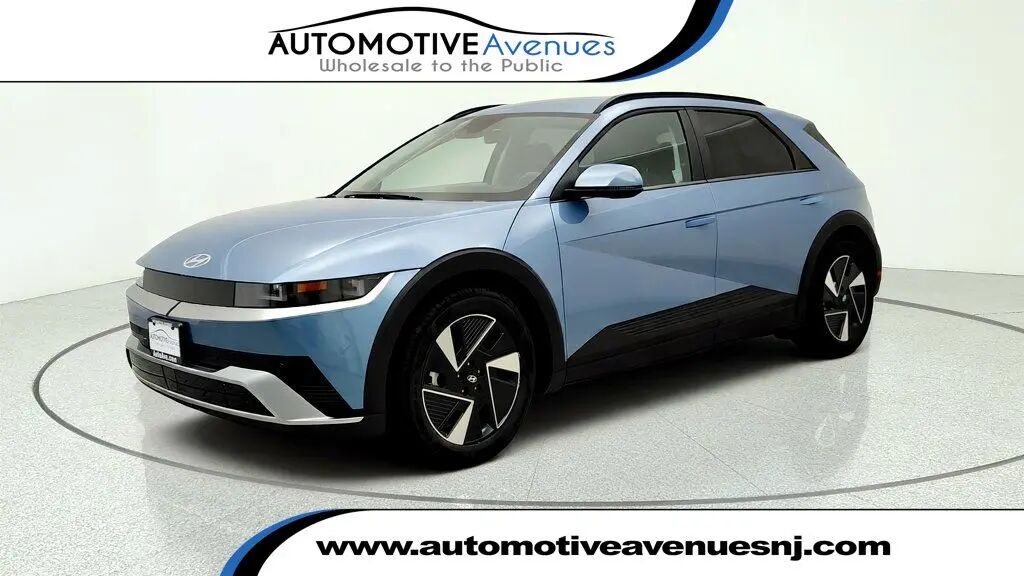 2025 Hyundai IONIQ 5 SEL — photo 1 of 13