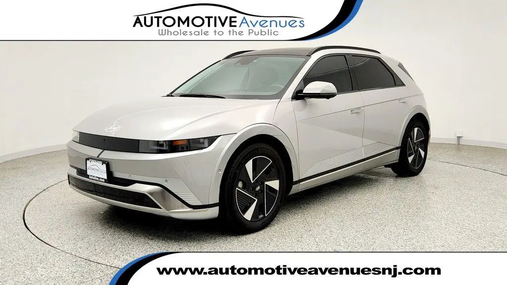 2025 Hyundai IONIQ 5 Limited — photo 1 of 13