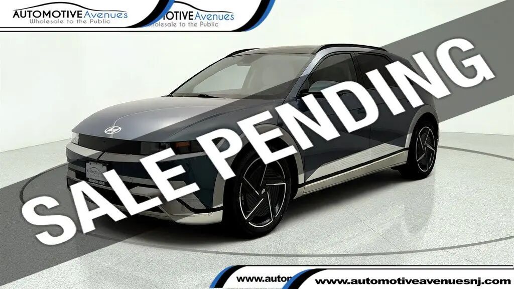 2025 Hyundai IONIQ 5 Limited — photo 1 of 13