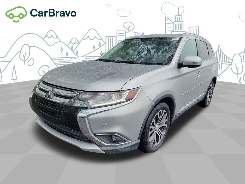 2018 Mitsubishi Outlander SEL — photo 1 of 7