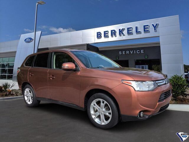 2014 Mitsubishi Outlander SE