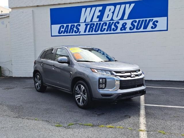 2025 Mitsubishi Outlander Sport S