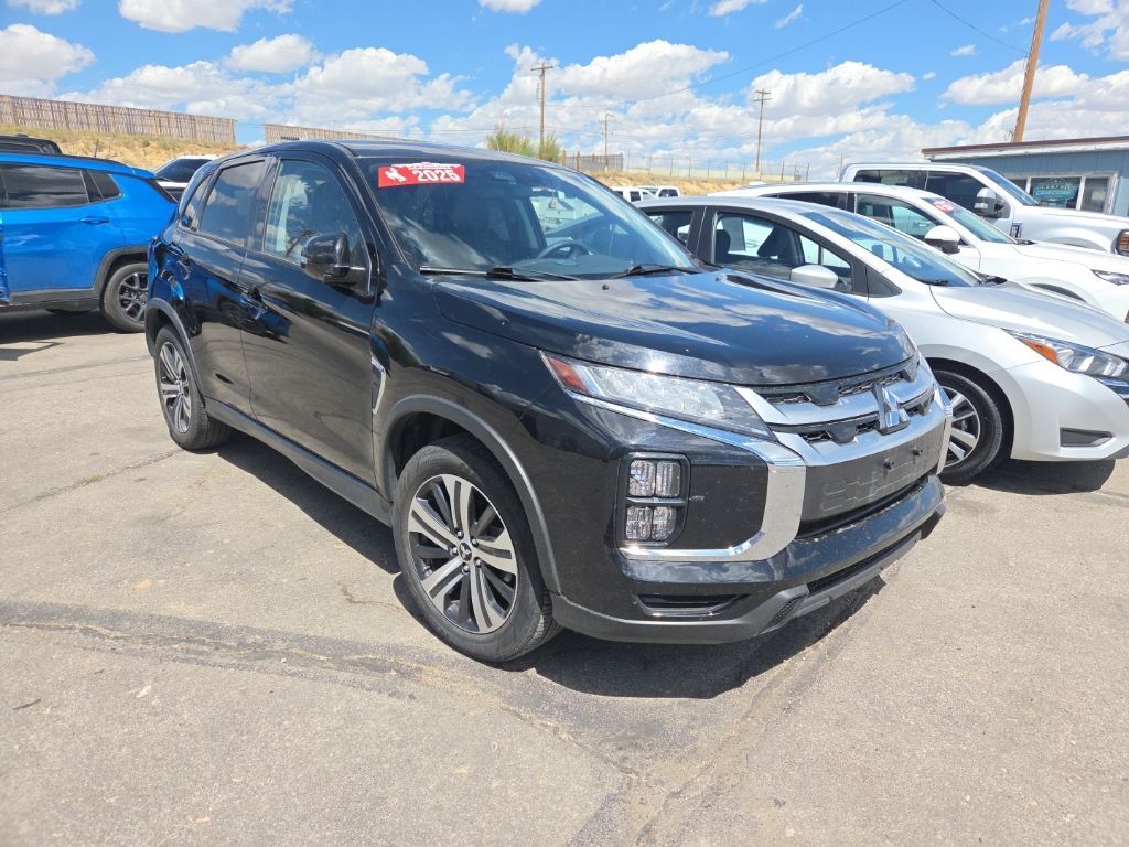 2025 Mitsubishi Outlander Sport 2.0 SE — photo 1 of 13