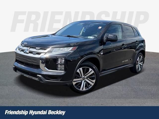 2022 Mitsubishi Outlander Sport ES — photo 1 of 4
