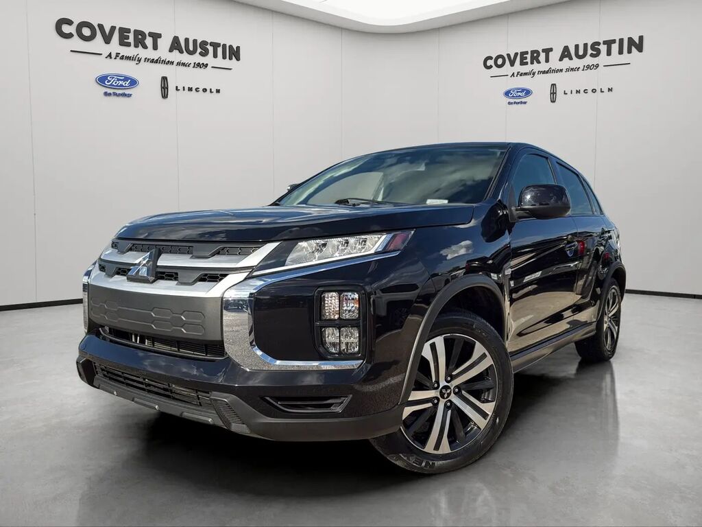 2023 Mitsubishi Outlander Sport S — photo 1 of 13