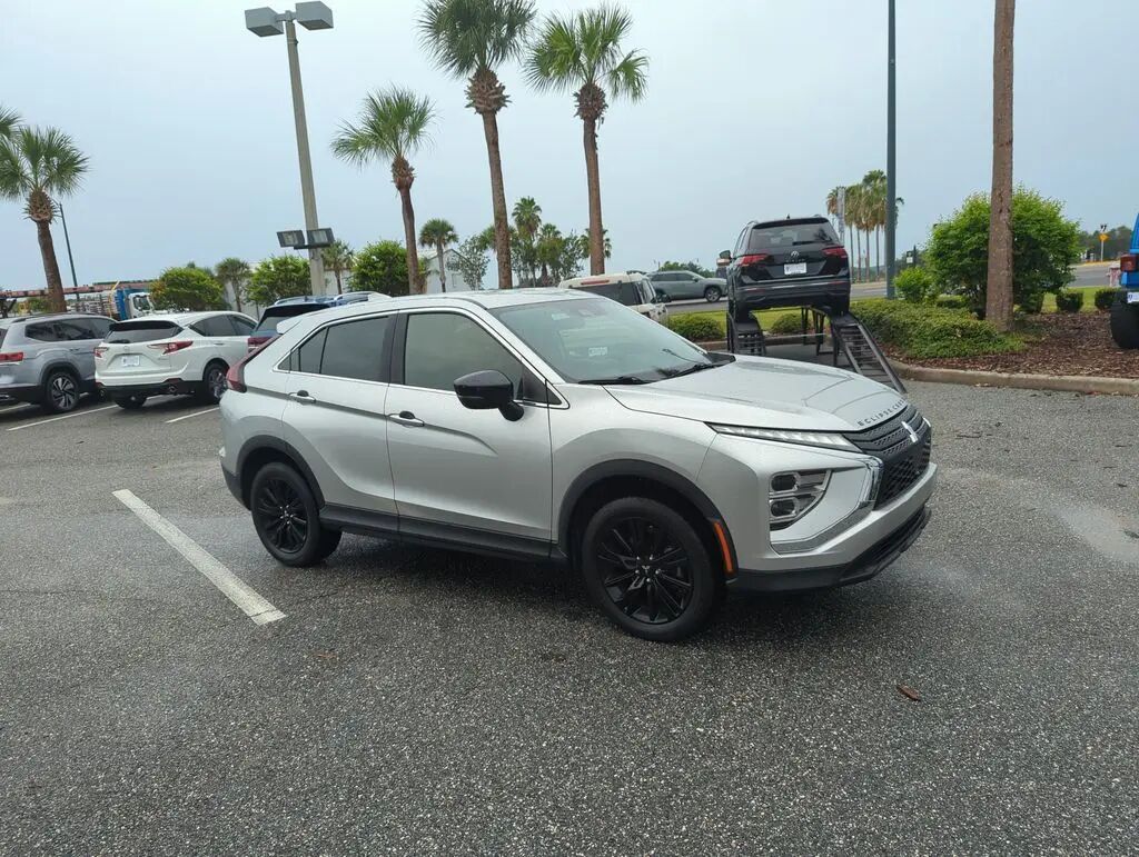 2023 Mitsubishi Eclipse Cross Ralliart — photo 1 of 10