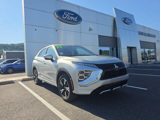 2025 Mitsubishi Eclipse Cross SEL — photo 1 of 13