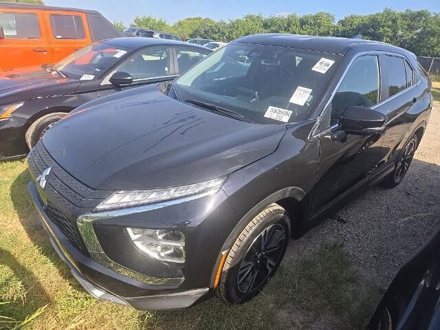 2025 Mitsubishi Eclipse Cross SE — photo 1 of 13