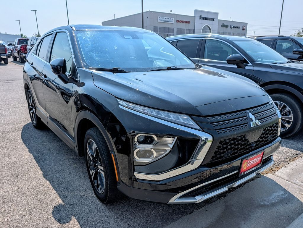 2025 Mitsubishi Eclipse Cross — photo 1 of 5