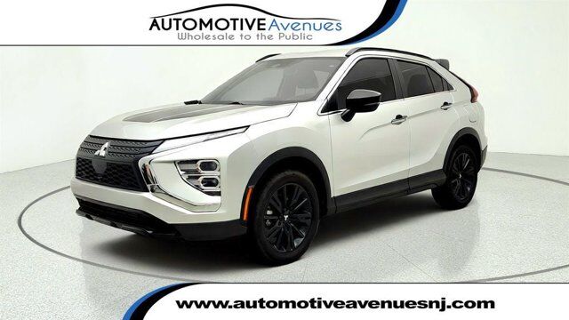 2025 Mitsubishi Eclipse Cross Black Edition — photo 1 of 13