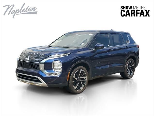2024 Mitsubishi Outlander SE