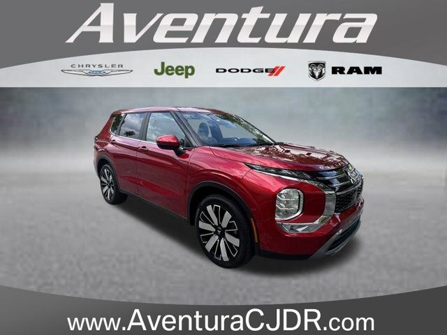 2025 Mitsubishi Outlander SE